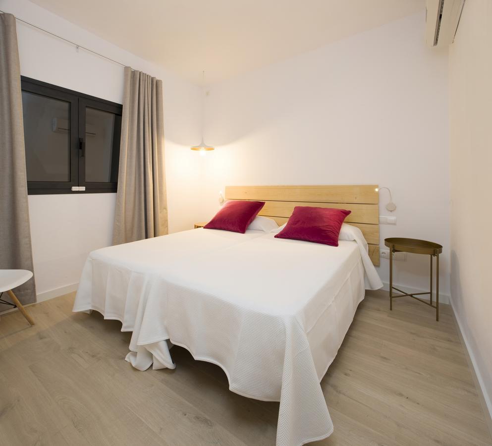 Cana Rita Apartamentos ซานอันโตนิโอ ภายนอก รูปภาพ
