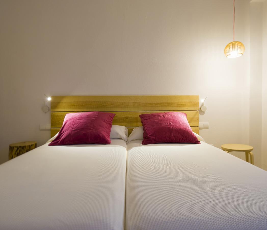 Cana Rita Apartamentos ซานอันโตนิโอ ภายนอก รูปภาพ